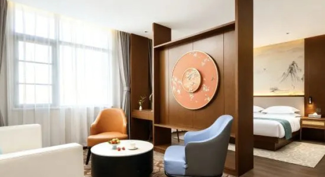 Люкс Business Kunming Sugar Apple Hotel