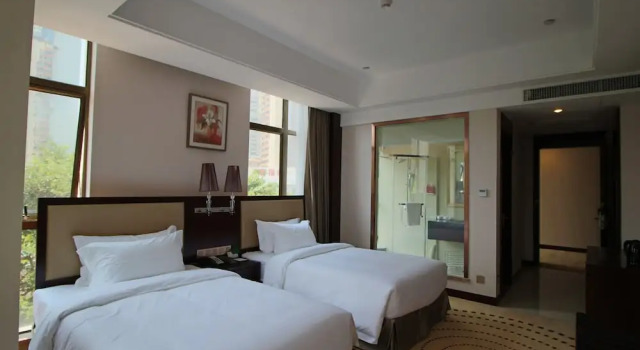 Xiamen Jinjiu Hotel, Rezerwuj Hotel Hotele 4-gwiazdkowe w Siming, 4*