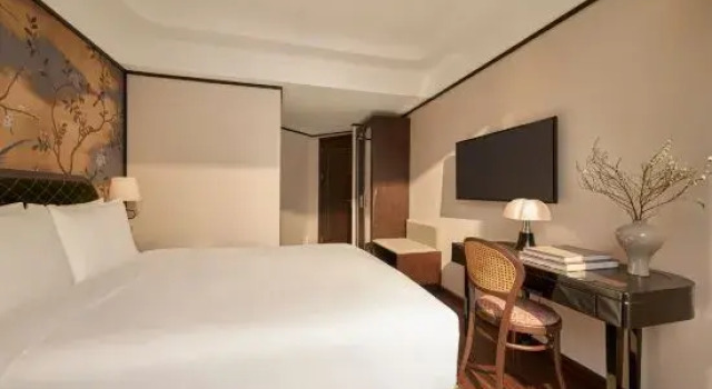 Номер Deluxe Rêve Ho Chi Minh City, Vignette Collection by IHG