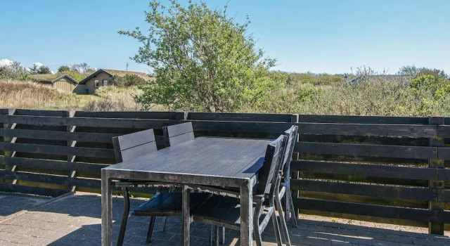 Rustic Holiday Home in Rømø With Terrace