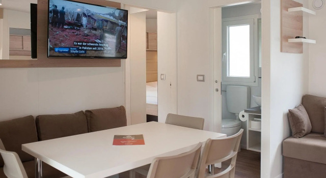 Nice air-conditioned chalet, in a holiday park, 2.5 km. from Hermagor, Забронировать Шале Виллы Прессеггер-Зе, Вилла