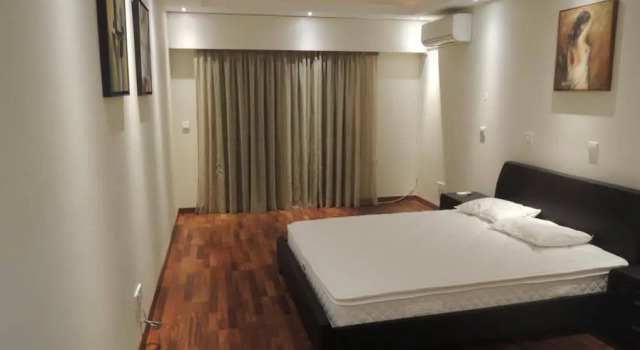 Julia Court 2 Apartment, Boek Appartement Germasogeia 