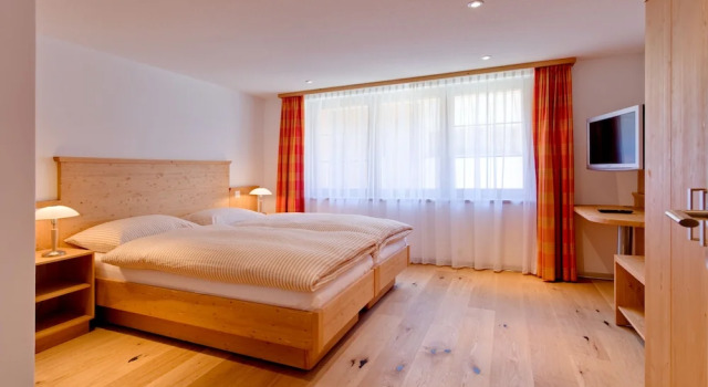 Апартаменты c 1 комнатой с балконом и с видом на горы Jägerhof Serviced Apartements
