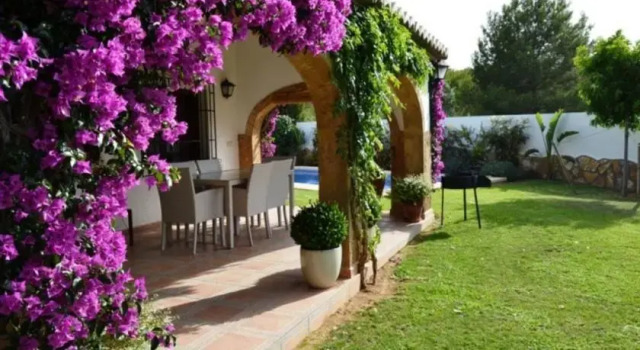 Casa Lola