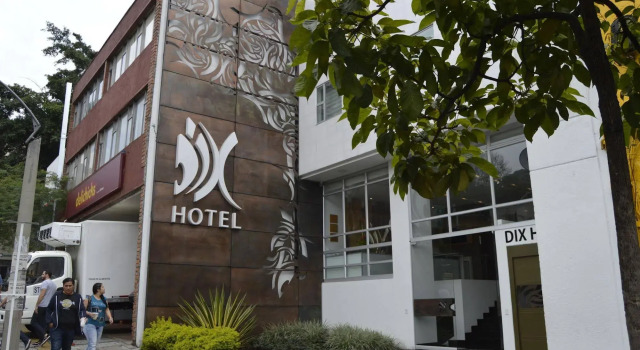 Hotel Dix, Rezervovat Hotel El Poblado 