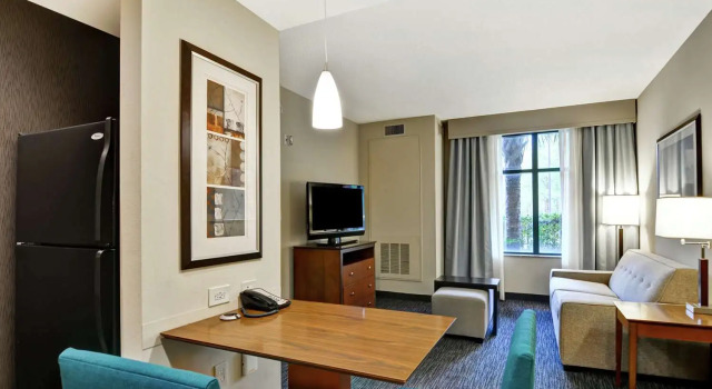 Люкс c 1 комнатой Homewood Suites Mobile East Bay/Daphne