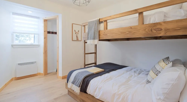 Station Farmhouse Tremblant, Rezervovat Rekreační dům  