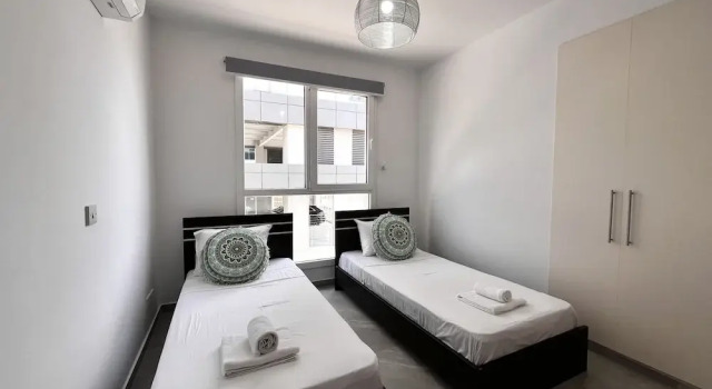 02 LIM - Stay Neo Coast Apartment, Boek Appartement Limasol Limassol