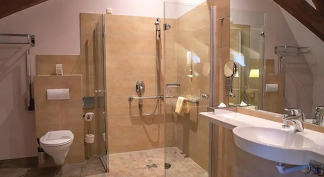 Полулюкс с балконом Hotel Schloß Gehrden