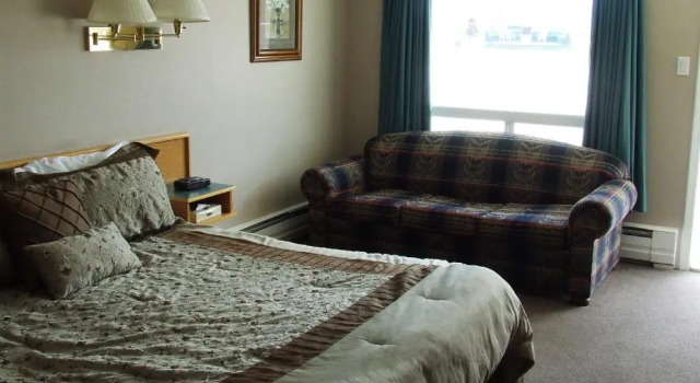 Номер Standard Ponderosa Motor Inn