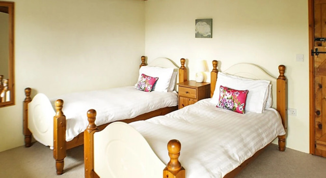 House With 3 Bedrooms in Looe, With Enclosed Garden and Wifi - 4 km Fr, Rezervasyon Otel Looe Cornwall