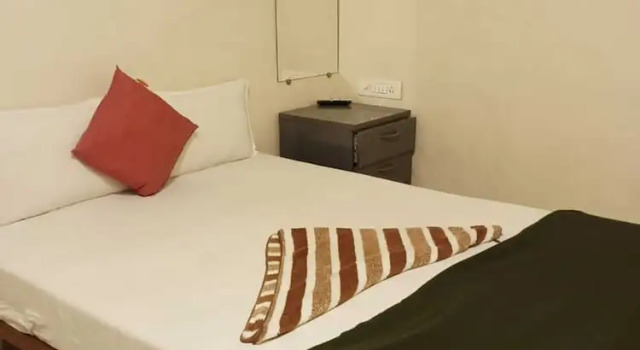 Номер Standard New Hotel Tara By Glitz Hotels