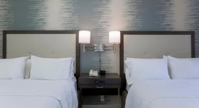 Четырёхместный люкс Hampton Inn Santa Barbara/Goleta