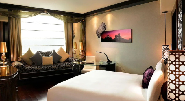 Двухместный номер Executive Sofitel Mumbai BKC