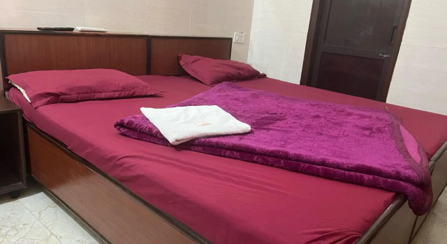 OYO 19355 Blessing Guest House, Varaa Matkakoti Hotellit Punjab pysäköinnillä, Pysäköinti