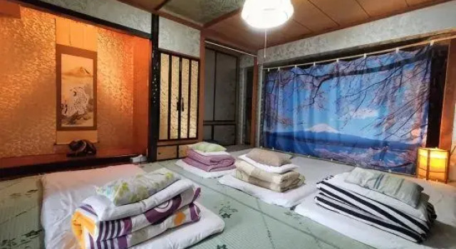 Люкс Direct JR to Sapporo station Japanese style large room
