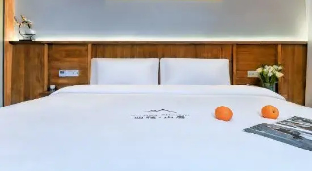Люкс с видом на горы Xianya Mountain Residence · Camping Panoramic Starry Sky Resort (Wulong Fairy Mountain Branch)
