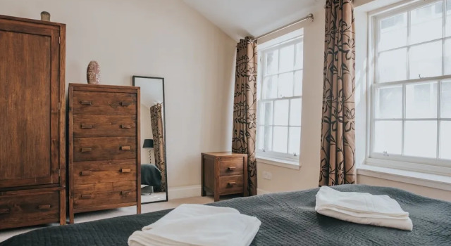 Апартаменты Classic Цокольный этаж c 1 комнатой Reizand Apartments, Young St