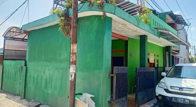 Indo Hometown, Buchen Sie Hotel Tarogong West-Java