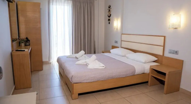 Двухместный номер Standard с балконом Hotel Epavlis Eleftheriadi