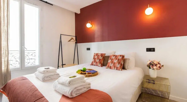 Cosy Bedroom - Tour Eiffel / Champs de Mars 9A, Забронировать Дом для отпуска Виллы Парижа, рядом с Вокзал Монпарнас, Вилла