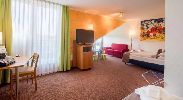 Четырёхместный семейный номер Standard Best Western Hotel München Airport