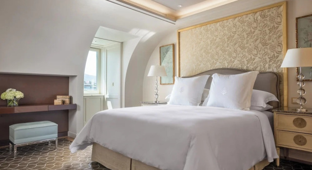 Двухместный люкс Loft Four Seasons Hotel des Bergues Geneva