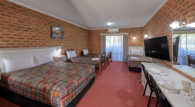 Трёхместный семейный номер Standard Glider City Motel Benalla