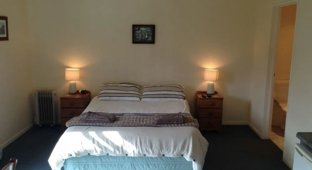 Beach Motel & Cabins, Rezerwuj Motel Hotele w Auckland Region z parkingiem, Parking