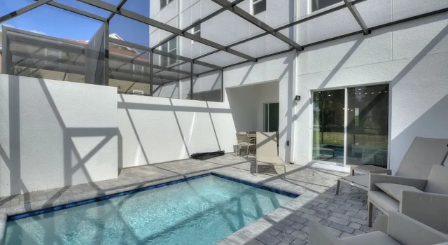 Кровать в общем номере Harmony Haven - Boutique Townhome at Azur Resort Near Disney by Shine Villas