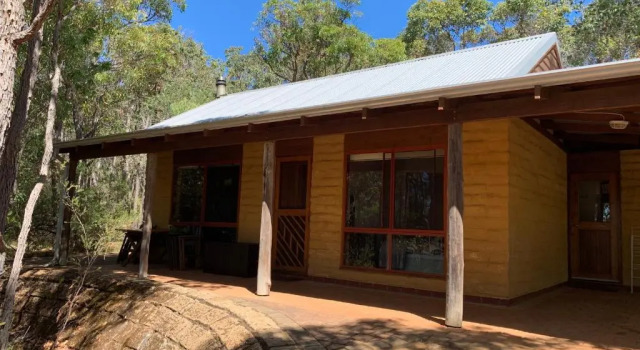 Коттедж с 2 комнатами Denmark Forest Retreat