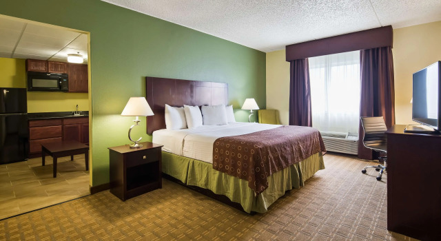 Двухместный люкс Best Western Airport Inn & Suites Cleveland