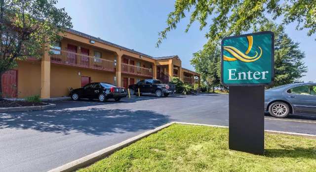 Seng i sovesal The Riverstone Hotel Charleston-Sikeston