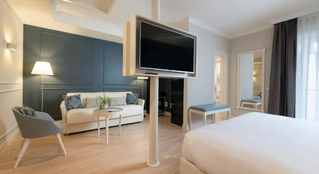 Полулюкс Hotel La Caporala