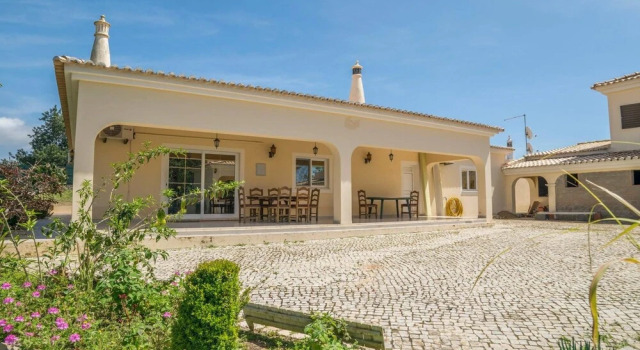House With one Bedroom in Almancil, With Wonderful Mountain View, Pool
