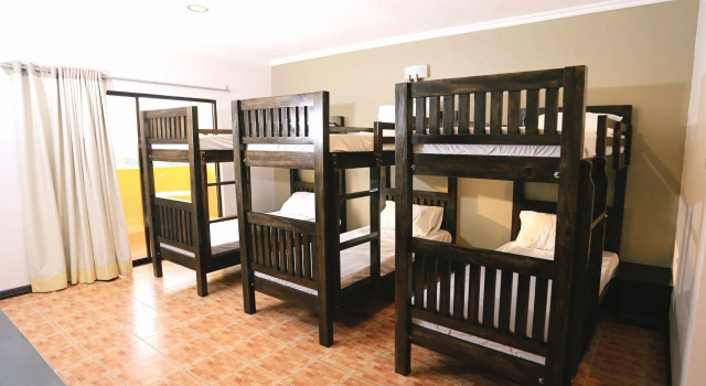 The Charm Bed and Breakfast, Réserver Hôtel Silang Luzon