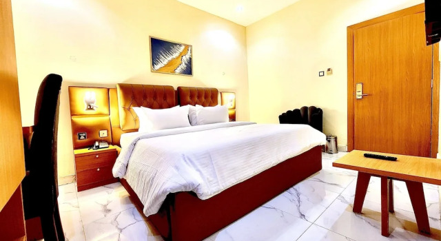 Номер Executive Buddiez Hotel & Resort