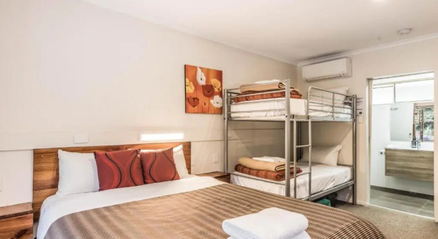 Номер Standard Black Forest Motel