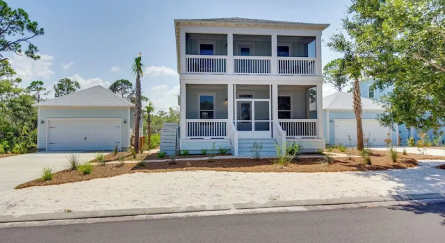 Coastal Port St Joe Getaway w/ Pool & Beach Access
