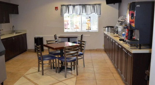 Stay Express Inn & Suites Atlanta