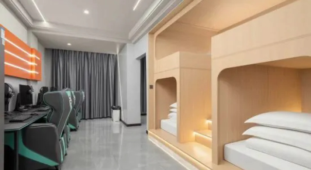 Капсула Linwu Xinghe E-Sports Hotel