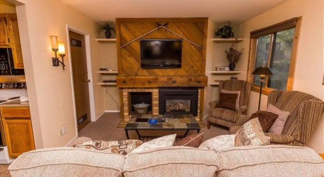 Студия Flying Dutchman by Summit County Mountain Retreats