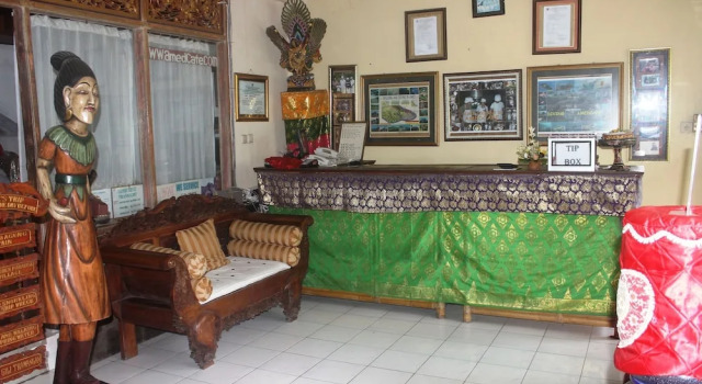 Amed Cafe & Hotel Kebun Wayan