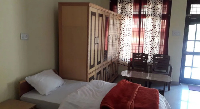 Shivalik Guest House, Rezervovat Penzión Kangra Himachal Pradesh
