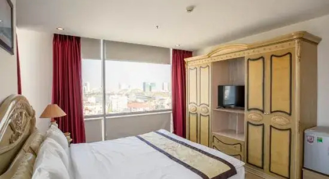 Семейный номер Standard с видом на реку Nhat Linh Hotel & Suites Da Nang