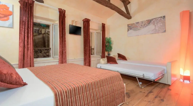 Charming house, Забронировать Отель Отели Канн с парковкой, рядом с Le Croisette Casino Barriere de Cannes, Парковка