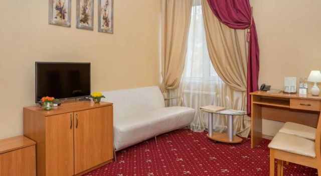 Lermontovskiy Hotel, 予約 ホテル Primorsky オデッサ