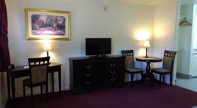 Travelers Motel, Đặt Nhà nghỉ ven đường Anderson California