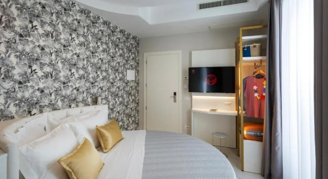 Hotel Cenisio, Забронировать Отель Отели Римини - центра городов - Римини с бассейном, Бассейн