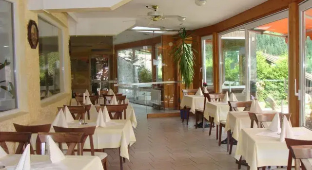 Hotel Alpenstern Heuberg, Забронировать Отель Миттелберг 